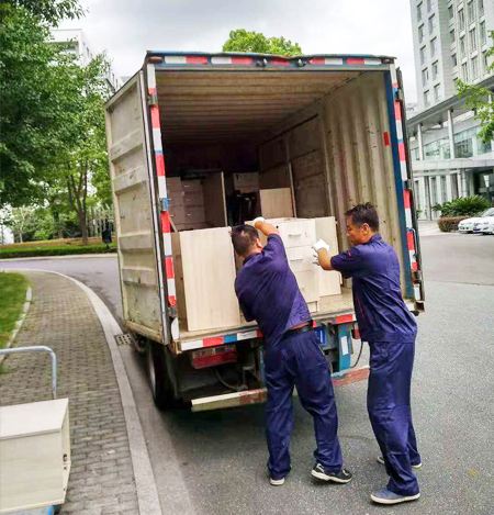 個人搬家
